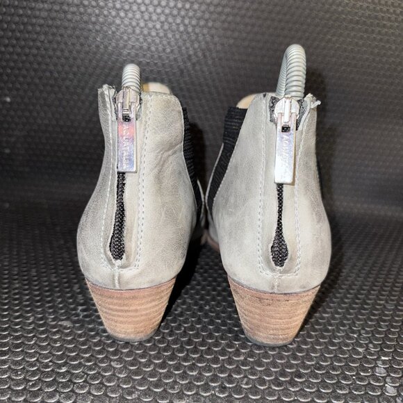 Aquatalia Farrah Gray Leather Side Stretch Zip Ankle Booties Women’s Size 6.5 - Picture 3 of 9